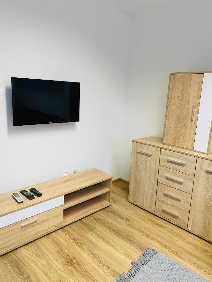 Apartman Solax, Ucnovska 8, Kosice Saca Extérieur photo