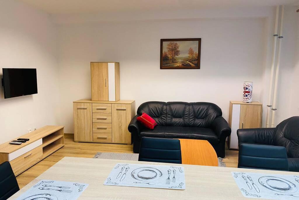 Apartman Solax, Ucnovska 8, Kosice Saca Extérieur photo